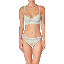 Charger l'image dans la galerie, Huit heart of glass tanga, la petite coquette